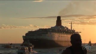 QE2 Farewells Fremantle [upl. by Negaet]