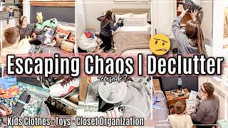 DECLUTTER YOUR HOME ep7 📦 ORGANIZE  DECLUTTER UPSTAIRS → Hall Closet Kids Bedrooms Clothes [upl. by Reivad]