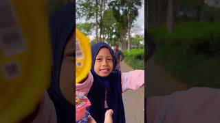 Bagi bagi puding buah 🥭🍓🫐 shorts jajanan viral [upl. by Lydnek]