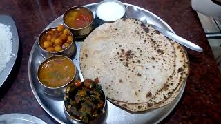 North Indian Thali meals in Trivandrum  त्रिवेंद्रम में थाली खाना  5 places for North Indian food [upl. by Enneicul]