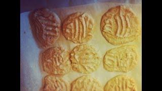 Super Easy Peanut Butter Cookies [upl. by Miculek]