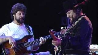 Waylon Jennings  Clyde Live at Farm Aid 1985 [upl. by Alon]