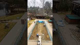 Reformando a piscina com vinil fy limpeza satisfying pool satisfy reforma piscinas verão [upl. by Solegnave]