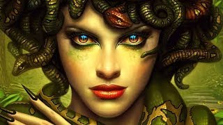 Medusa y Perseo  Mitología Griega  Perseo Part 24  Mira la Historia [upl. by Keeryt]