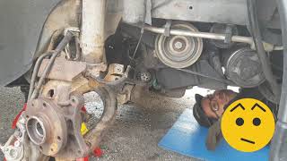 how to change CV axle bytas drivaxel ជាងឡាន Citroen C5 [upl. by Suhail703]