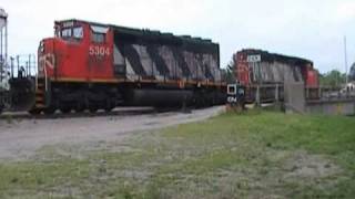 SD402s Notching up [upl. by Ailet]