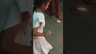 Abhi diwali ban rhi hai chakri jal rahi hai diwali aai bhi nhi 😀😀 [upl. by Ayhtnic]