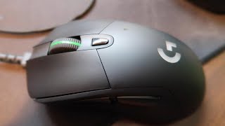 Logitech G703 Lightspeed Wireless Gaming Mouse WHero 25K Sensor PowerPlay Compatible Lightsync RGb [upl. by Trellas]