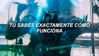 catfish and the bottlemen  longshot  español [upl. by Ahsitram593]