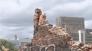 New Orleans historic Karnofsky Shop collapses during Hurricane Ida [upl. by Ahsilak159]