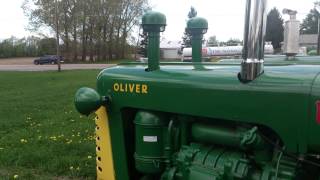 Oliver Tractor w371 Detroit Diesel [upl. by Constancy342]