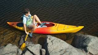 How to Get Into and Out Of a Kayak Smoothly [upl. by Leinahtan]