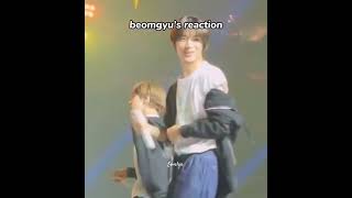 Beomgyu reaction to yeonjun dance doing cat amp dog 😲🤭txtbeomjunshorts [upl. by Hadeehsar809]