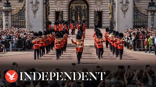 Live Royals joins parade outside Buckingham Palace celebrating French Entente anniversary [upl. by Eitirahc]