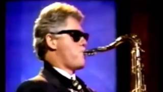 Bill Clinton plays Baker Street [upl. by Tharp]