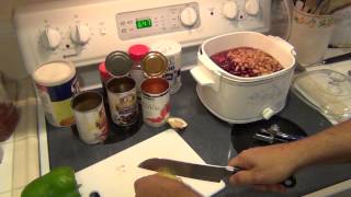 Crock Pot Chili  Easy Recipe [upl. by Eeuqram44]