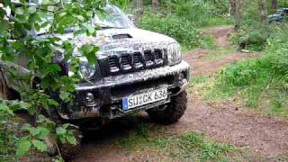 Suzuki Jimny OffRoad  Xenosch erschreckt alle inkl sich selbst [upl. by Senilec]