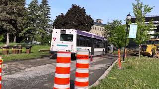 EXO bus serving line 91 struggling to enter Cégep GéraldGodin station [upl. by Hill604]