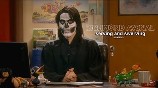 richmond avenal serving and swerving  the it crowd 20062010  noel fielding [upl. by Ahsienor]