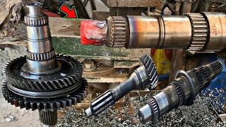 How To Repaire Gearbox Shaft  small Bearing Size In Local worakshop [upl. by Bowie431]