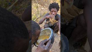 Taste 🤤🤤 Soups 🍲 very Delicious 🥰its lunchtime🔥🔥 hadzabe tribe eating their food Amazing tradition [upl. by Ziladnerb]