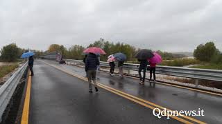 Susegana  Il ponte sul Piave chiuso [upl. by Charyl]