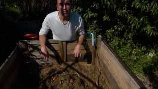 Pic aérateur ou brasscompost pour faire son compost [upl. by Ozmo]