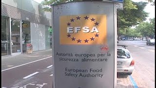 EFSA tre pesticidi nocivi per le api [upl. by Akahc]