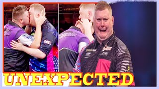 quotDaryl Gurney and Ricky Evans Unforgettable Kiss in PDC Darts Showdown at Ally Pallyquot [upl. by Newcomer]