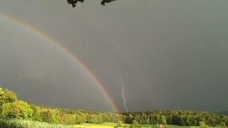 quotUnbekanntes Phänomenquot während Gewitter am 13052017 in Urdorf [upl. by Dulcinea372]