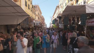 Fiera di luglio 300 bancarelle in centro a Chiavari La tradizione rispettata [upl. by Vardon509]