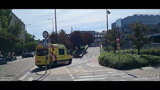 Ambulancia del SACYL llegando al hospital clínico en Valladolid [upl. by Izabel]