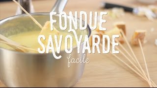 Recette de la fondue savoyarde  CuisineAZ [upl. by Otrebogad]