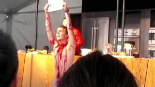 Chef Graham Elliot is Attacked by a Radical Vegan [upl. by Isherwood]