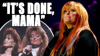 Wynonna Judd Sends Heartbreaking Message To Mother Naomi Judd [upl. by Ayekin]