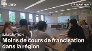 Des inscriptions en francisation compromises [upl. by Asel]