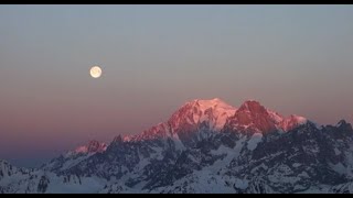 Haute Route à ski De Chamonix à Zermatt par le Grand Saint Bernard [upl. by Nnayrb]