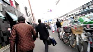 東北地震、地下鉄からみれば－March 11 2011 Sendai earthquake as felt in Tokyo [upl. by Airamasor142]