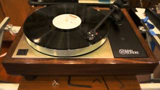 Linn LP12demo 3Valhalla PSU Akito arm amp Klyde cartridge [upl. by Rehoptsirhc]