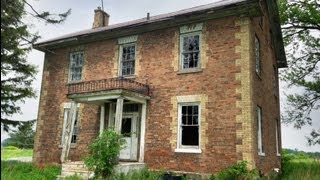 Urbex ABANDONED Oxford Farmhouse [upl. by Yemarej842]