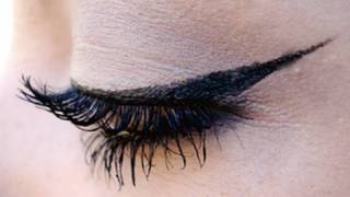 Winged Eyeliner Tutorial Using Liquid Eyeliner [upl. by Ettenirt300]