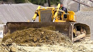 Old Cat Dozers Operating  Caterpillar D3 Cat D5 Cat SIXTY  Weiach Historik [upl. by Malka]