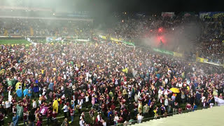 Saprissa Campeon 🏆30 Aficionados invaden en minutos la cancha 2014 [upl. by Ahdar]