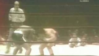 Floyd Patterson vs Oscar Bonavena [upl. by Aneeroc]