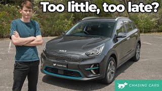 Kia eNiro Niro EV 2021 review  Kona Electric rival tested in depth  Chasing Cars [upl. by Ramo365]