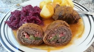 Rouladen mit Kartoffeln und Rotkohl im Thermomix® TM31 [upl. by Nanoc]