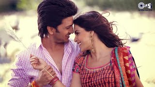 Piya O Re Piya  Riteish Deshmukh  Genelia Dsouza  Atif Aslam  Shreya Ghoshal  Evergreen Song [upl. by Siladnerb]