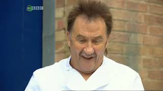 YTP THE CHUCKLE BROTHERS BURN DOWN A RESTAURANT [upl. by Portland]