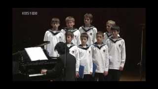 The Vienna Boys Choir  Rossini  La Passeggiata [upl. by Sakram918]