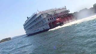 Sternwheeler cruise ship 8424 [upl. by Brendin625]